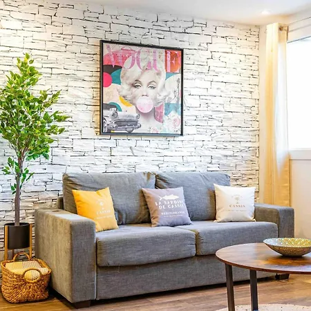 Le Marignan Apartmán *