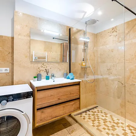 Apartment Le Marignan- Rdc - Garage - Classe 3 Etoiles *